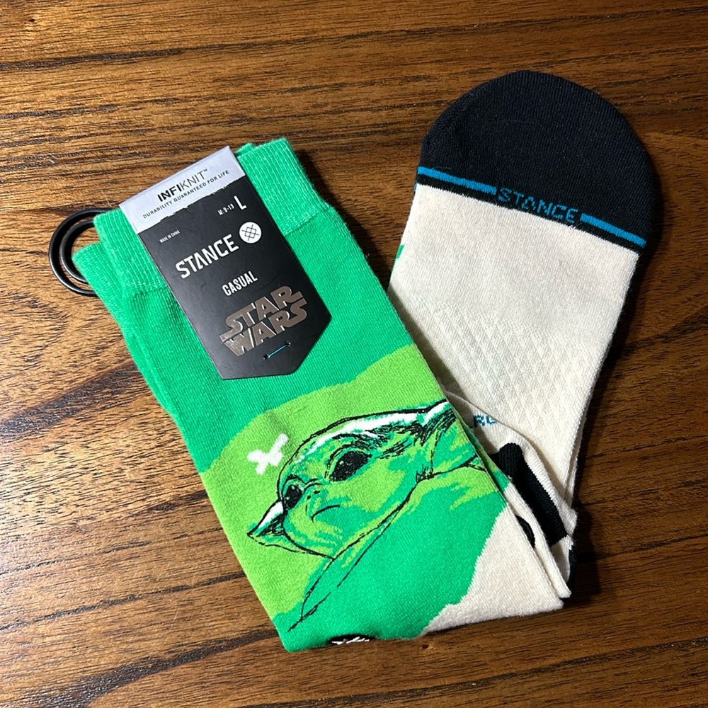 Stance Mandalorian Star Wars Grogu Socks NWT Size L